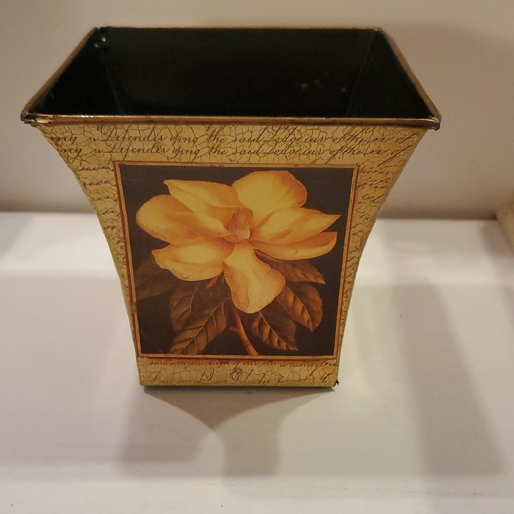 Yellow Roses Script Candle Holder Flower Pot Container Floral - Picture 4 of 6